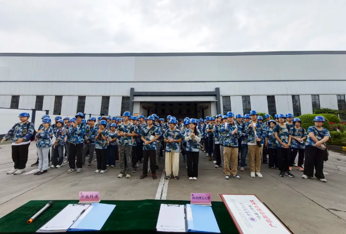 1750914913381042.png image.png